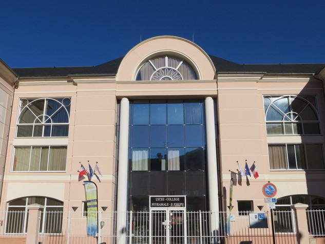 Lycée PEYRAMALE